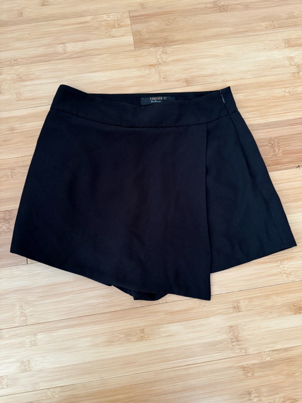 Forever 21 Black Skort